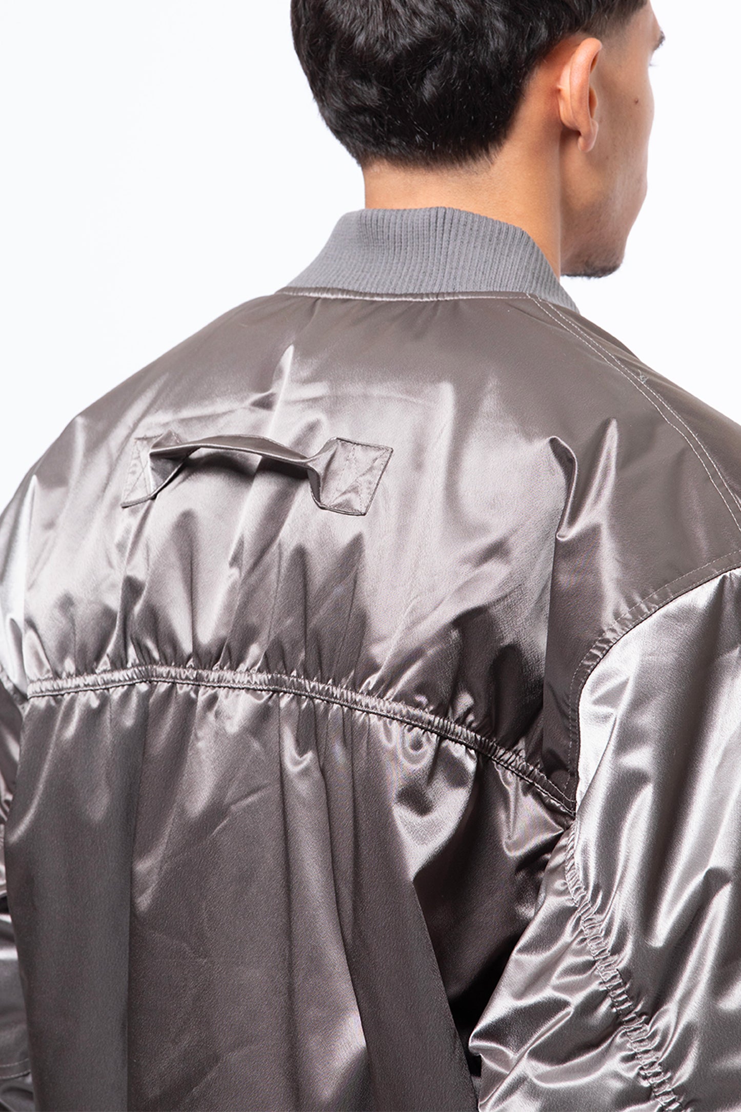 BOMBERS GRIS SS25