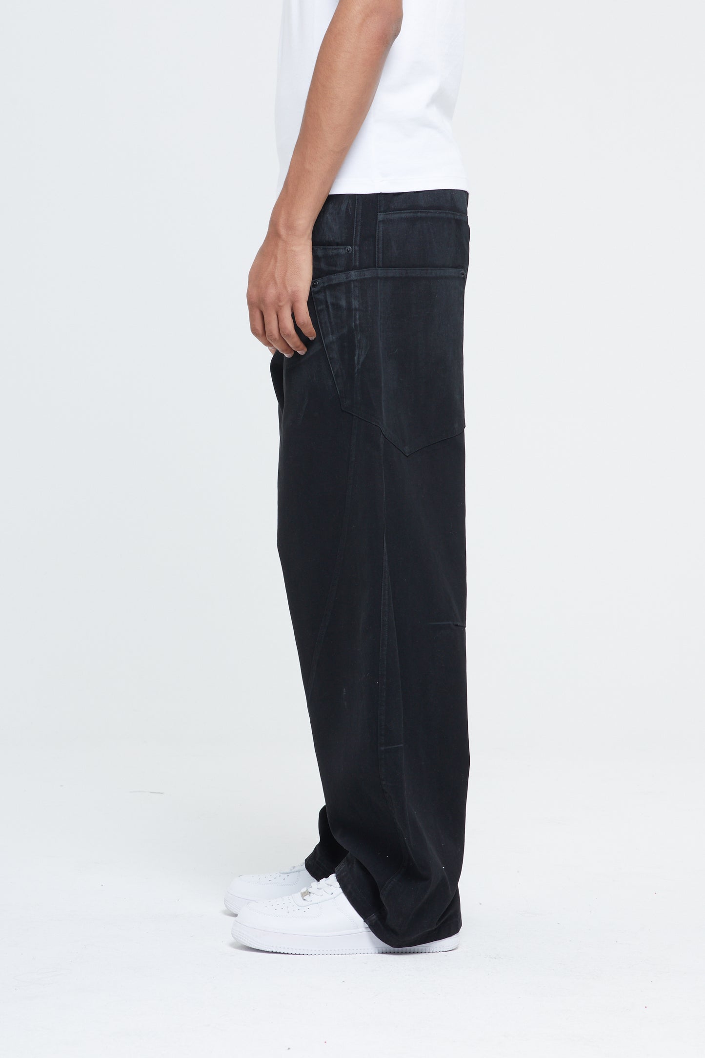 WASHED BAGGY DENIM