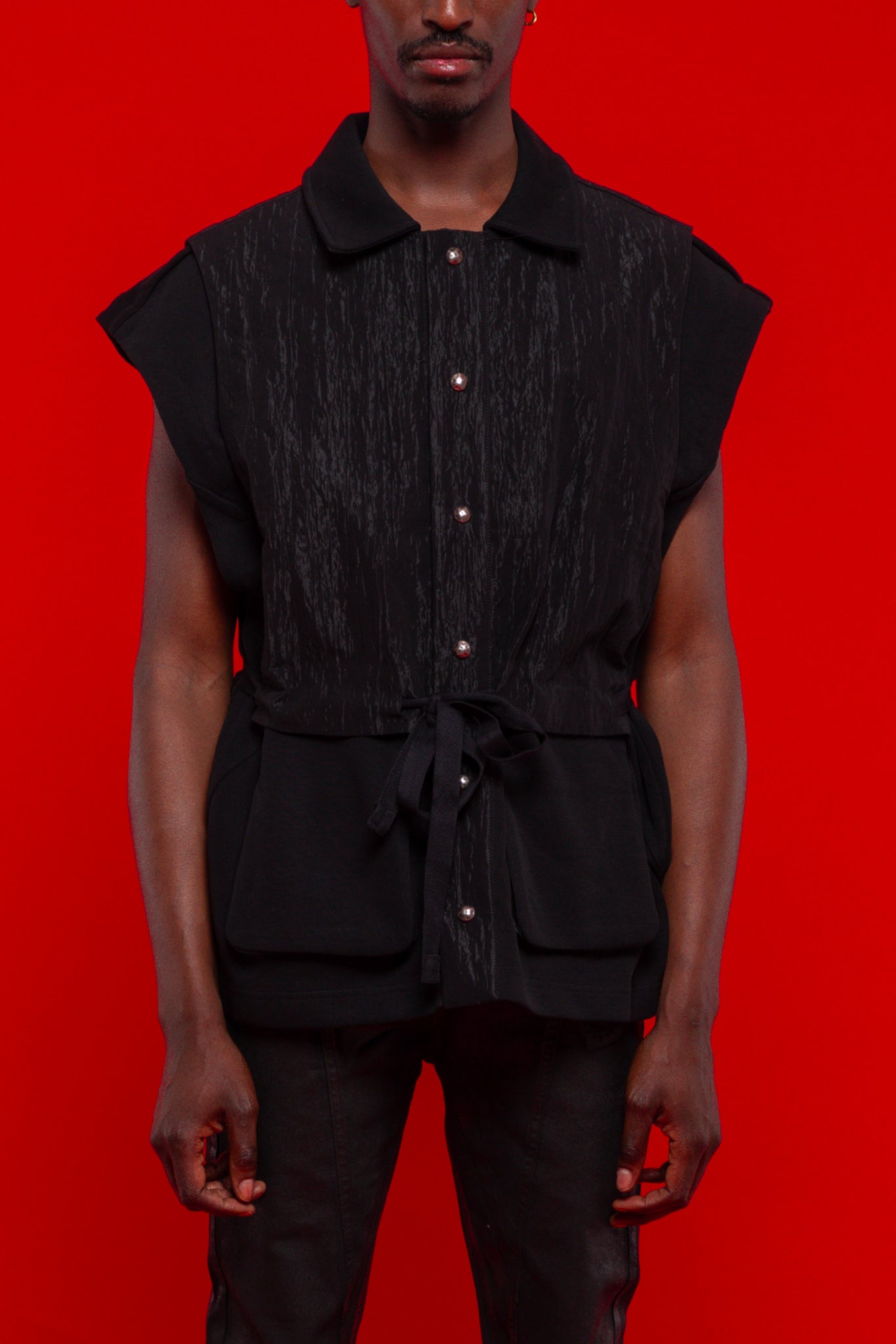 CHEMISE SANS MANCHES BI-MATIÈRES