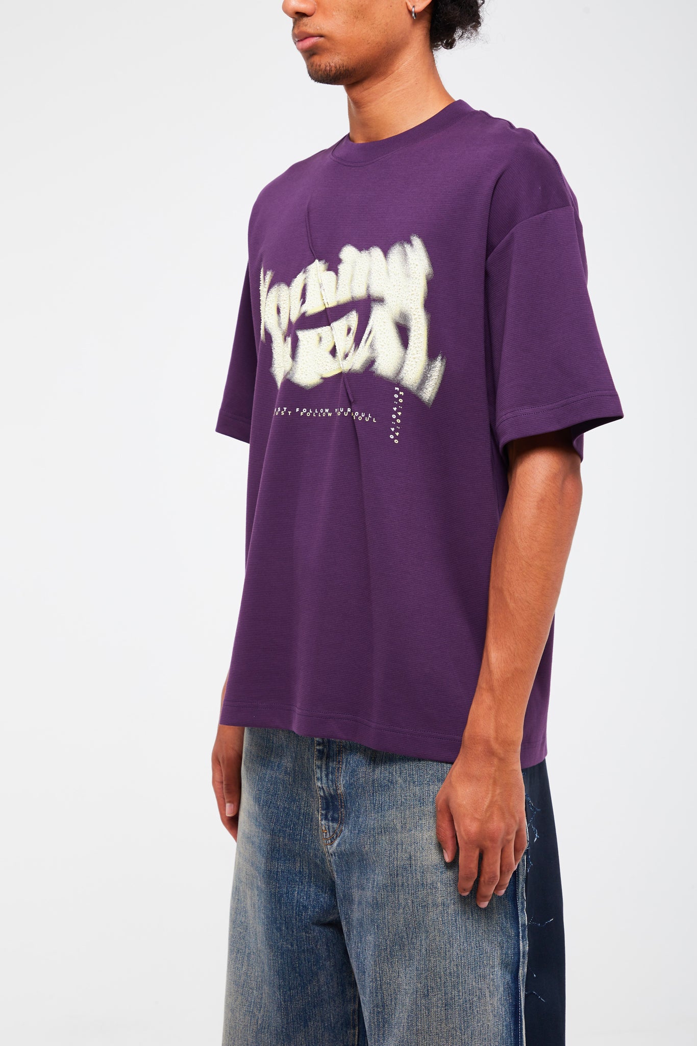 T-SHIRT OVERSIZE « RIEN DE RÉEL »