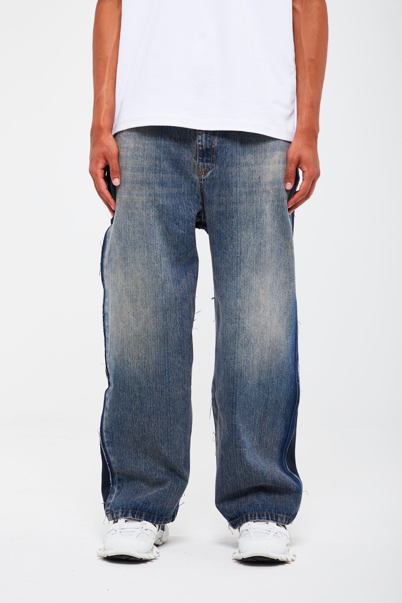 PANTALON DEMI-JEAN DÉLAVÉ