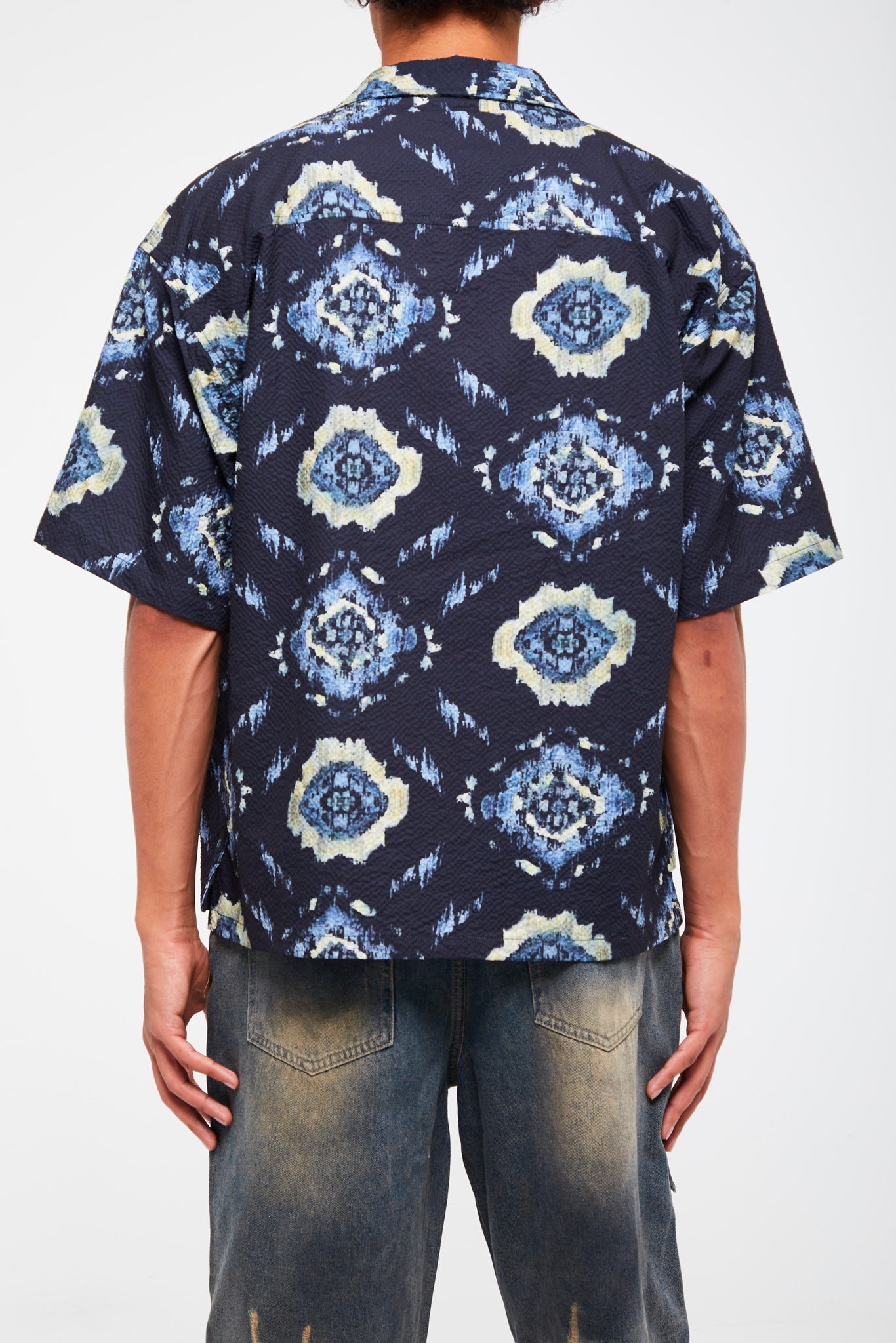 DIAMOND PATTERN SHIRT