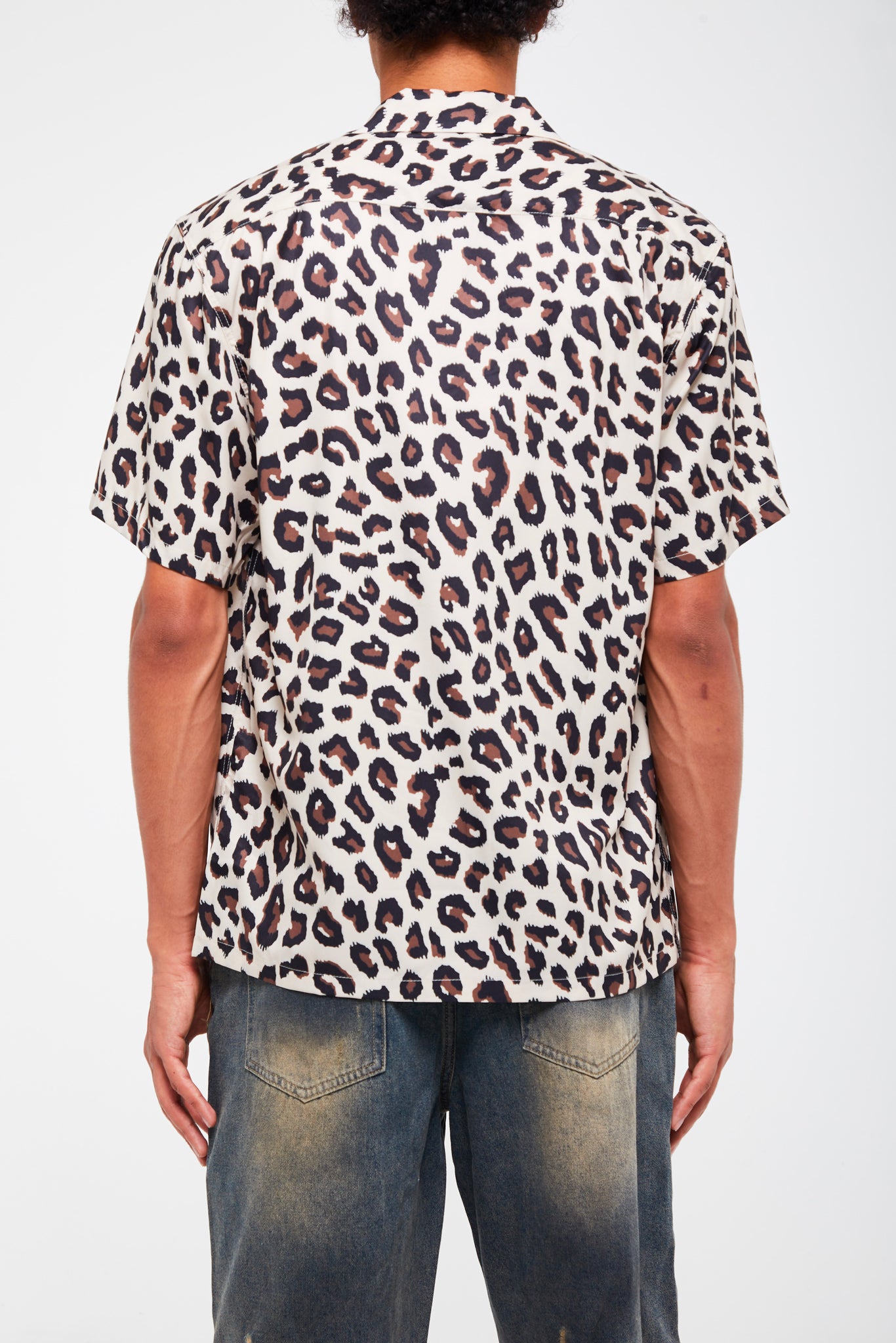 CHEMISE À MOTIF LÉOPARD