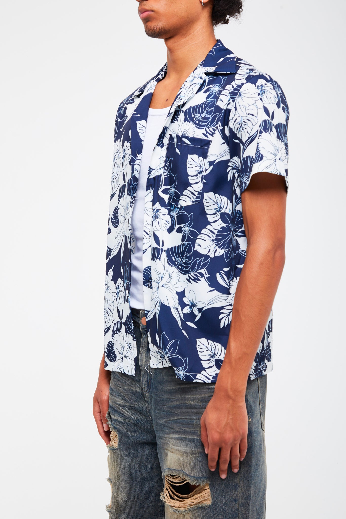 CHEMISE À MOTIF HAWAÏEN