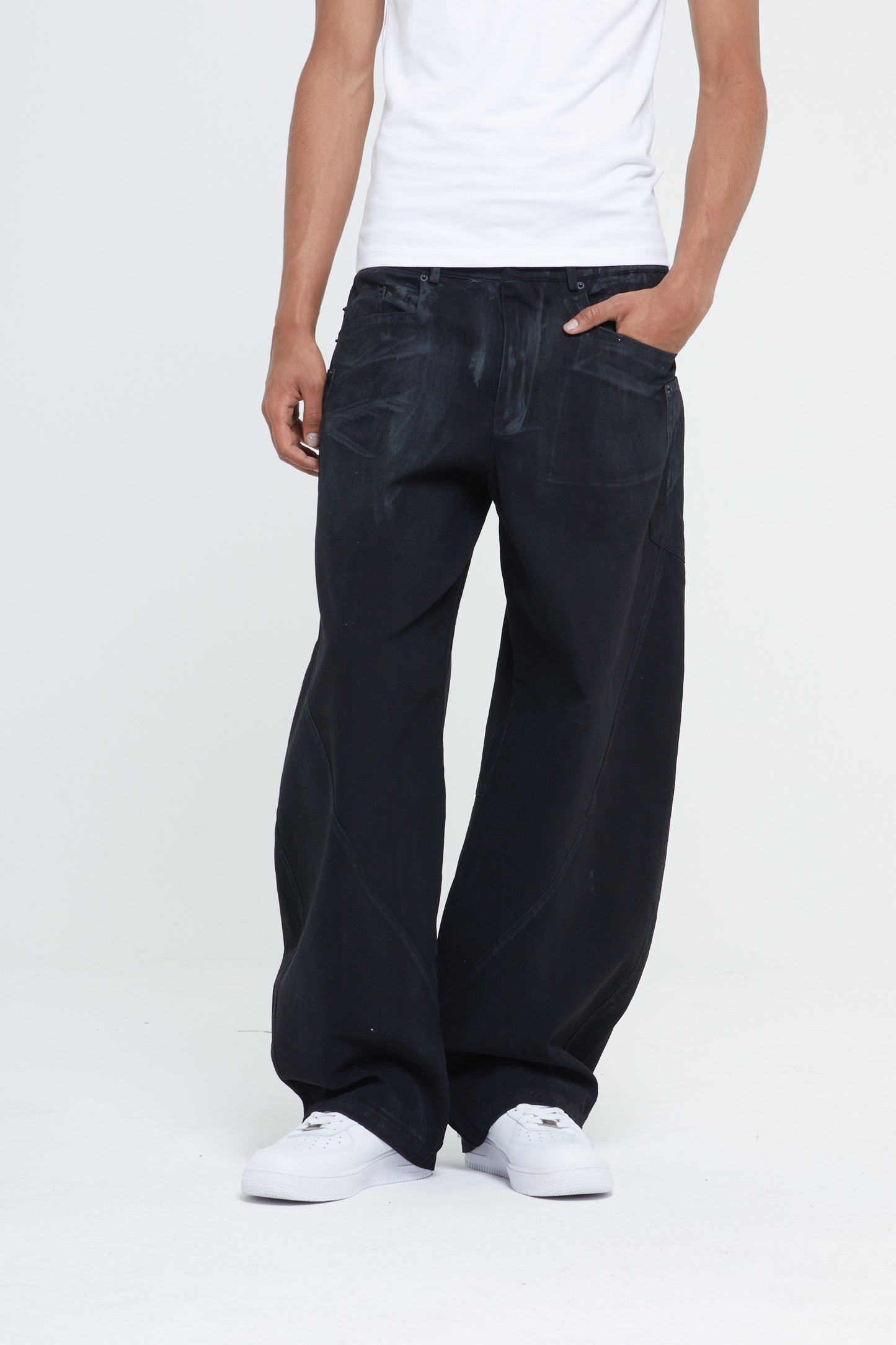 WASHED BAGGY DENIM