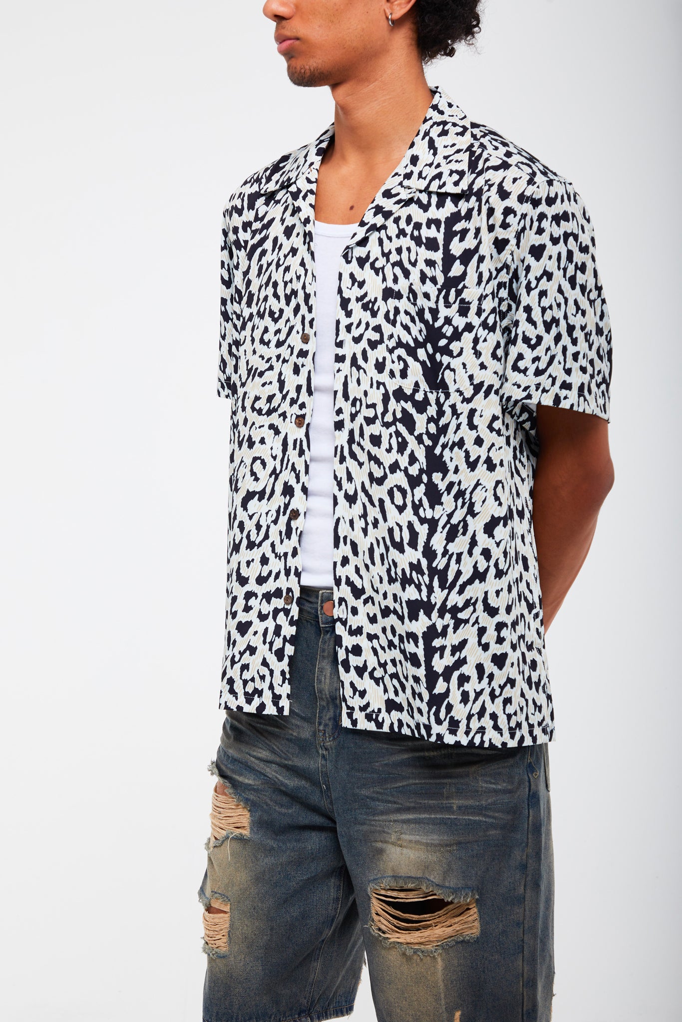 CHEMISE À MOTIF LÉOPARD