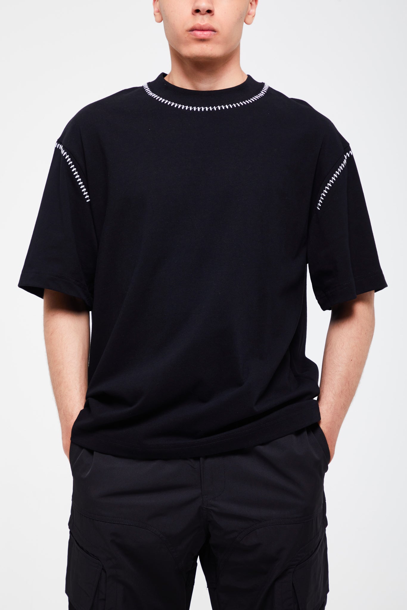 T-SHIRT OVERSIZE À COUTURES