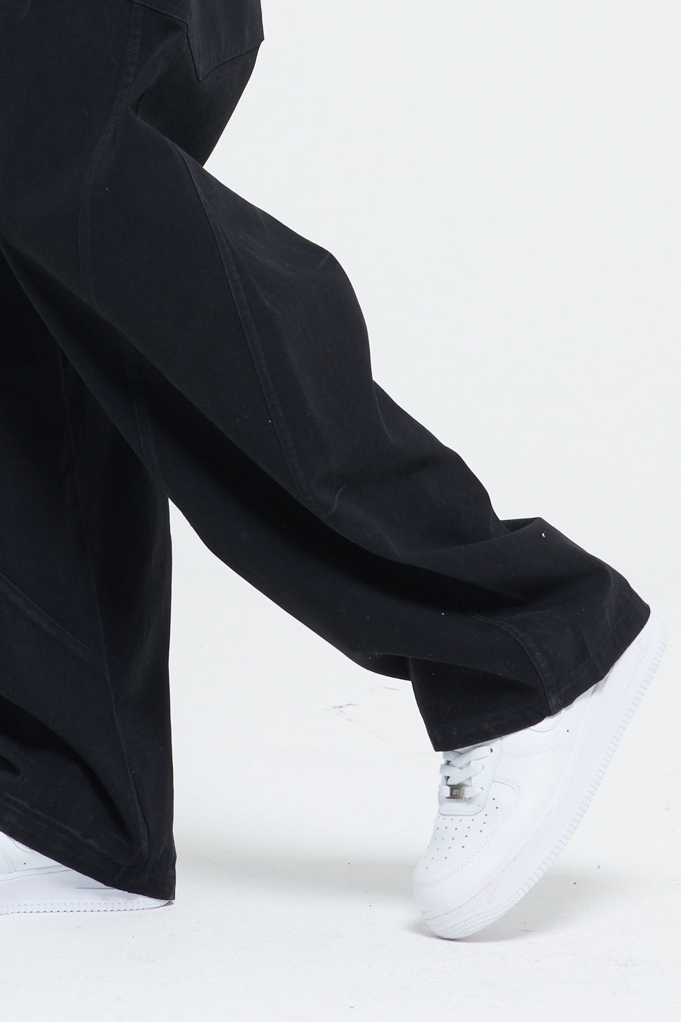 WASHED BAGGY DENIM