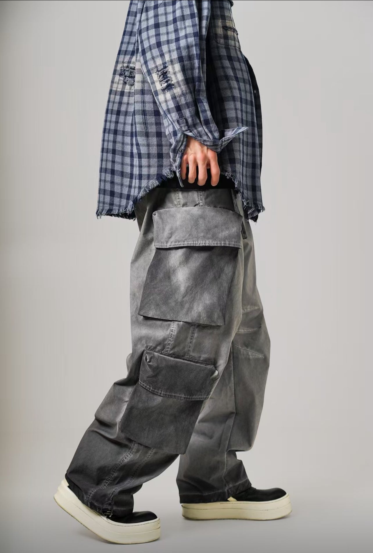 PANTALON CARGO BOOTCUT GRIS