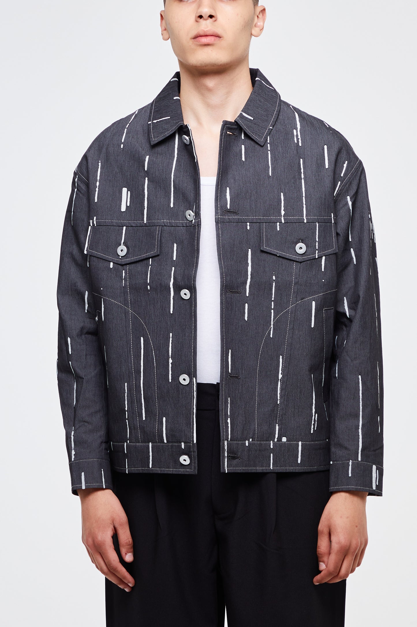 RIPPED DENIM JACKET