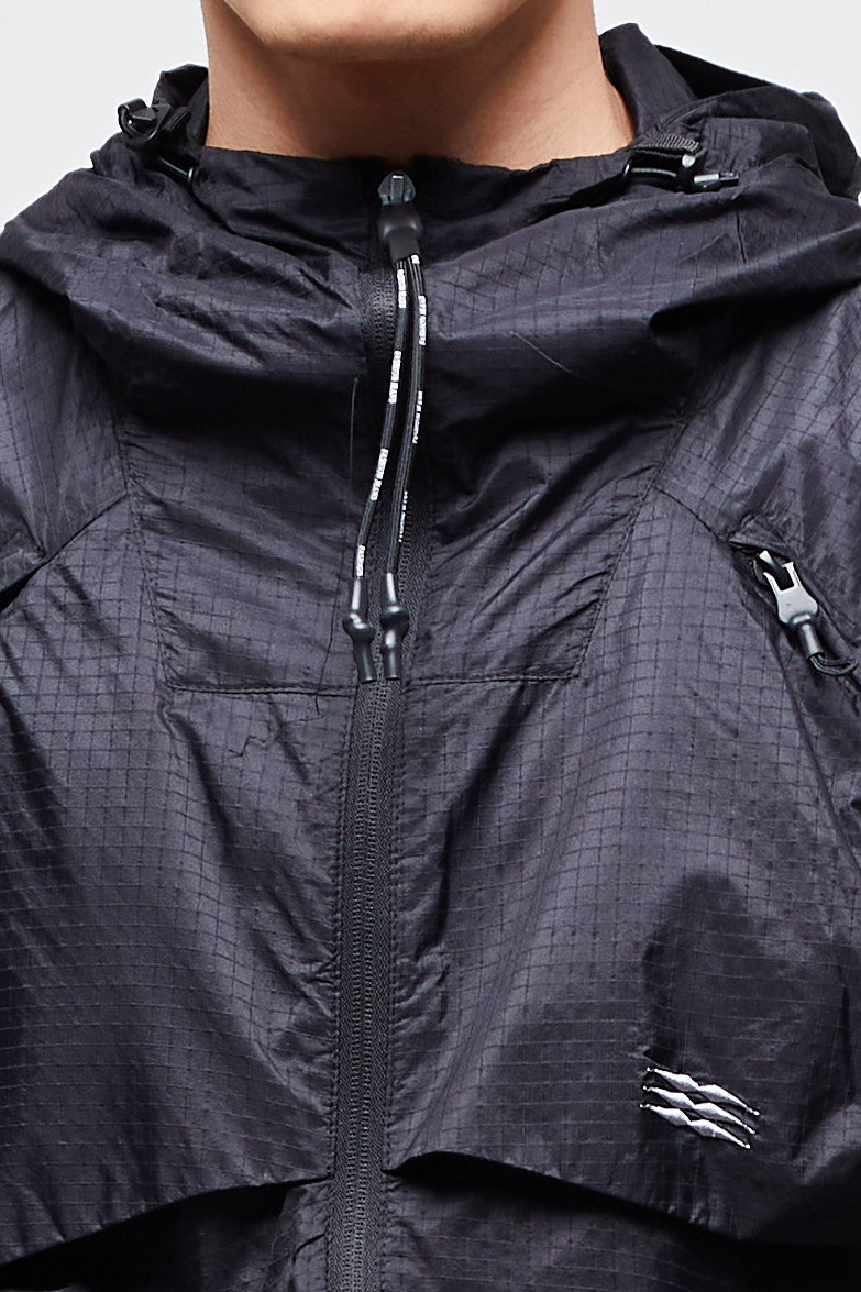 TECHNICAL WINDBREAKER