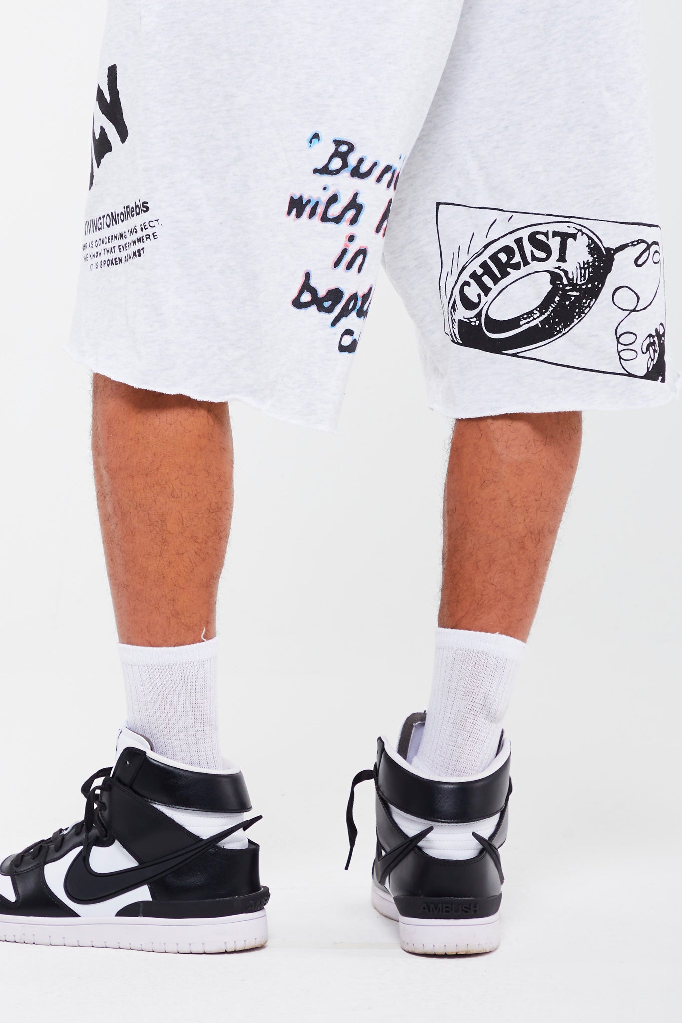 SWEATSHORT "CHRIST"