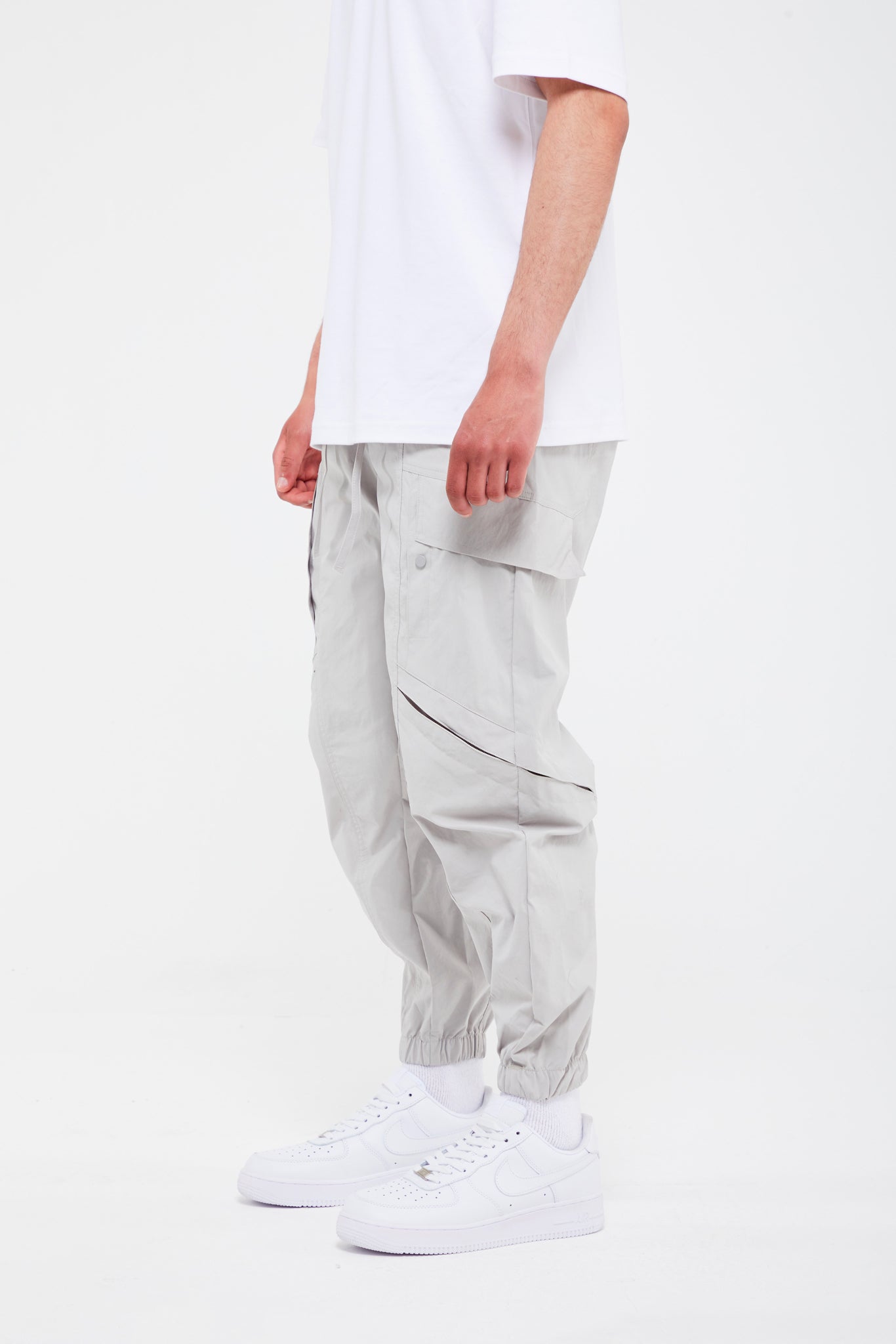 PANTALON CARGO À REVERS
