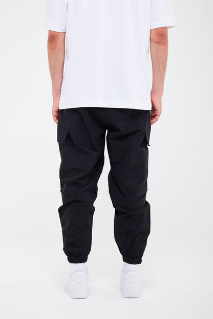 CARGO TECHNIQUE À MANCHETTES