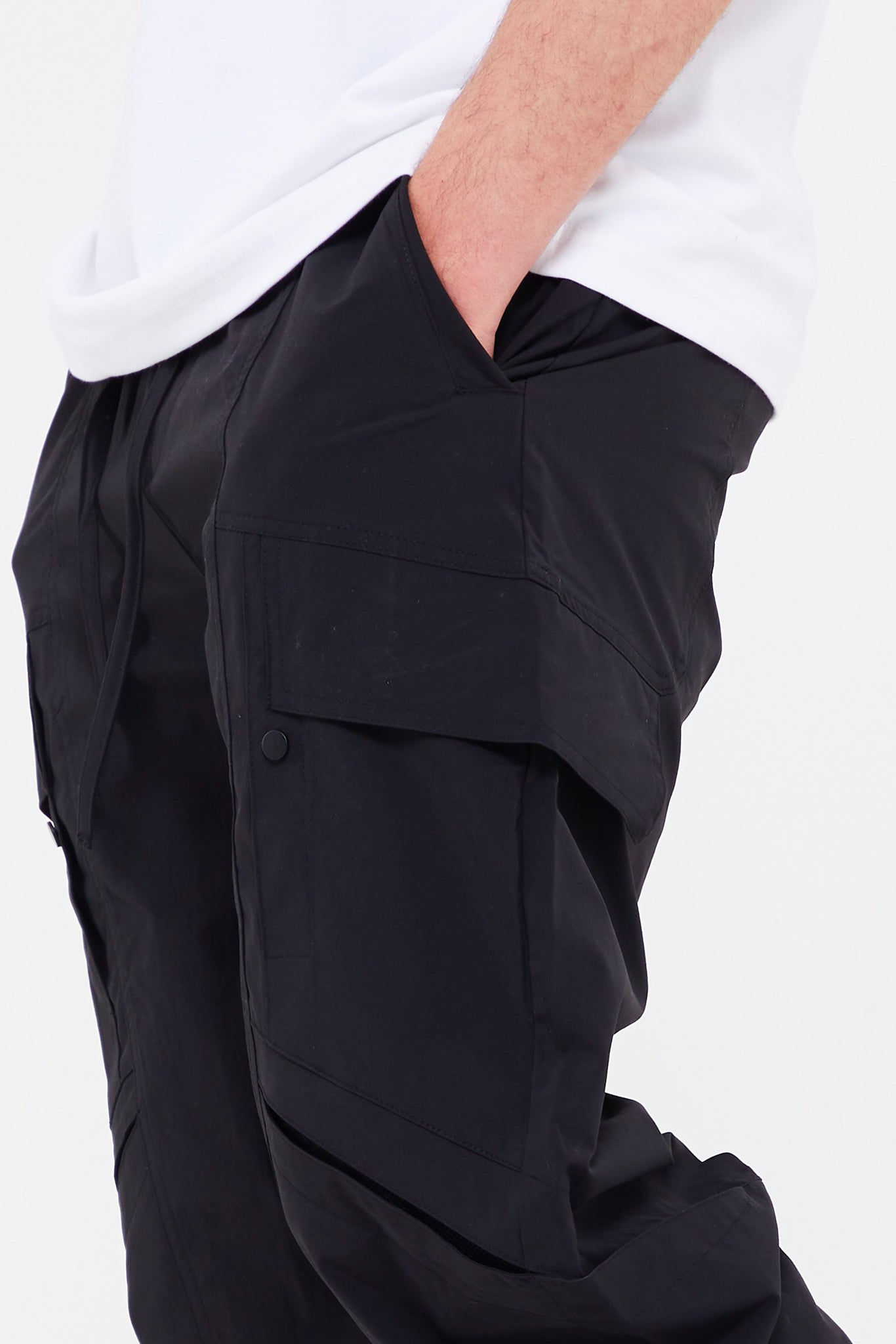 CARGO TECHNIQUE À MANCHETTES