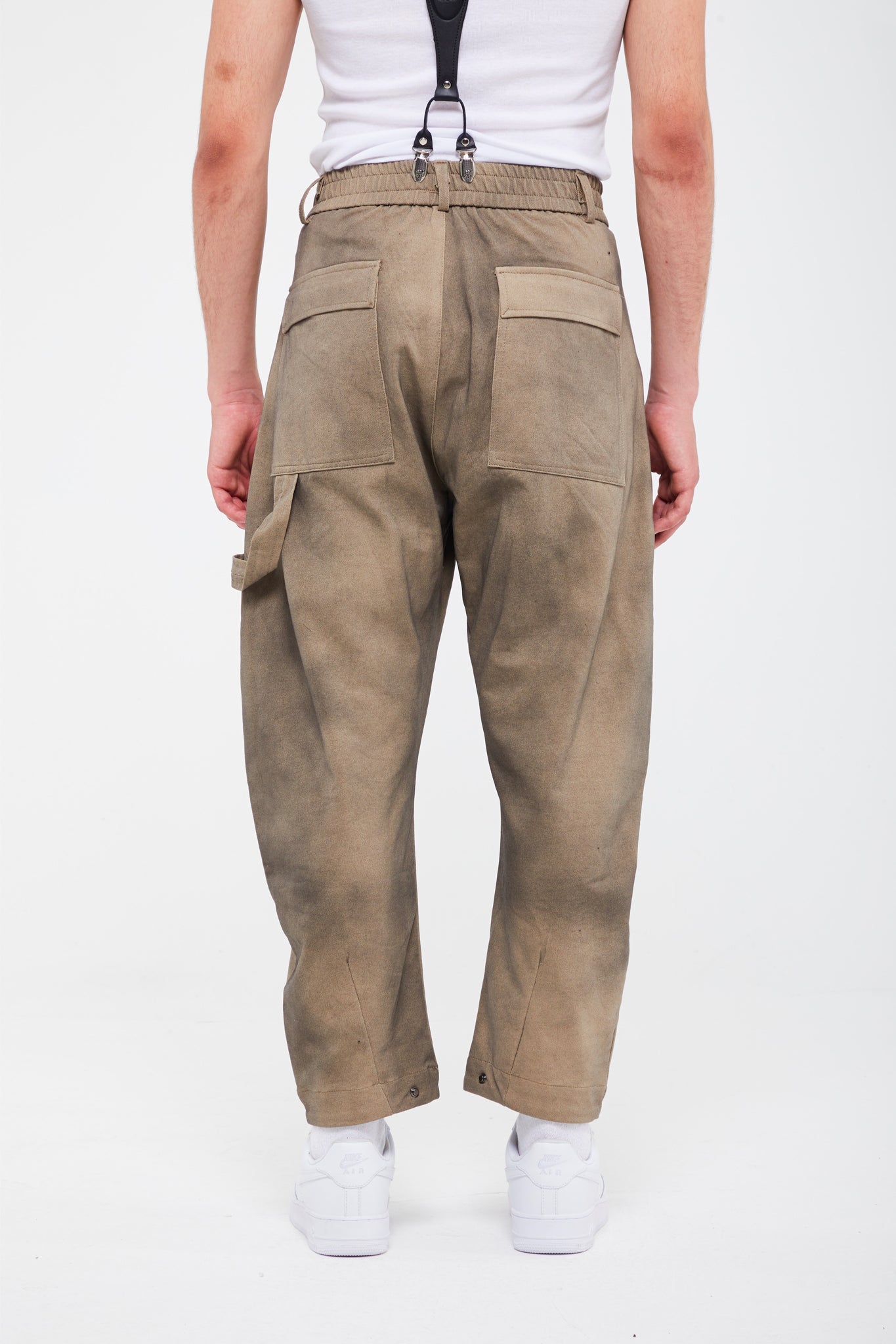PANTALON TAILLE HAUTE DÉLAVÉ