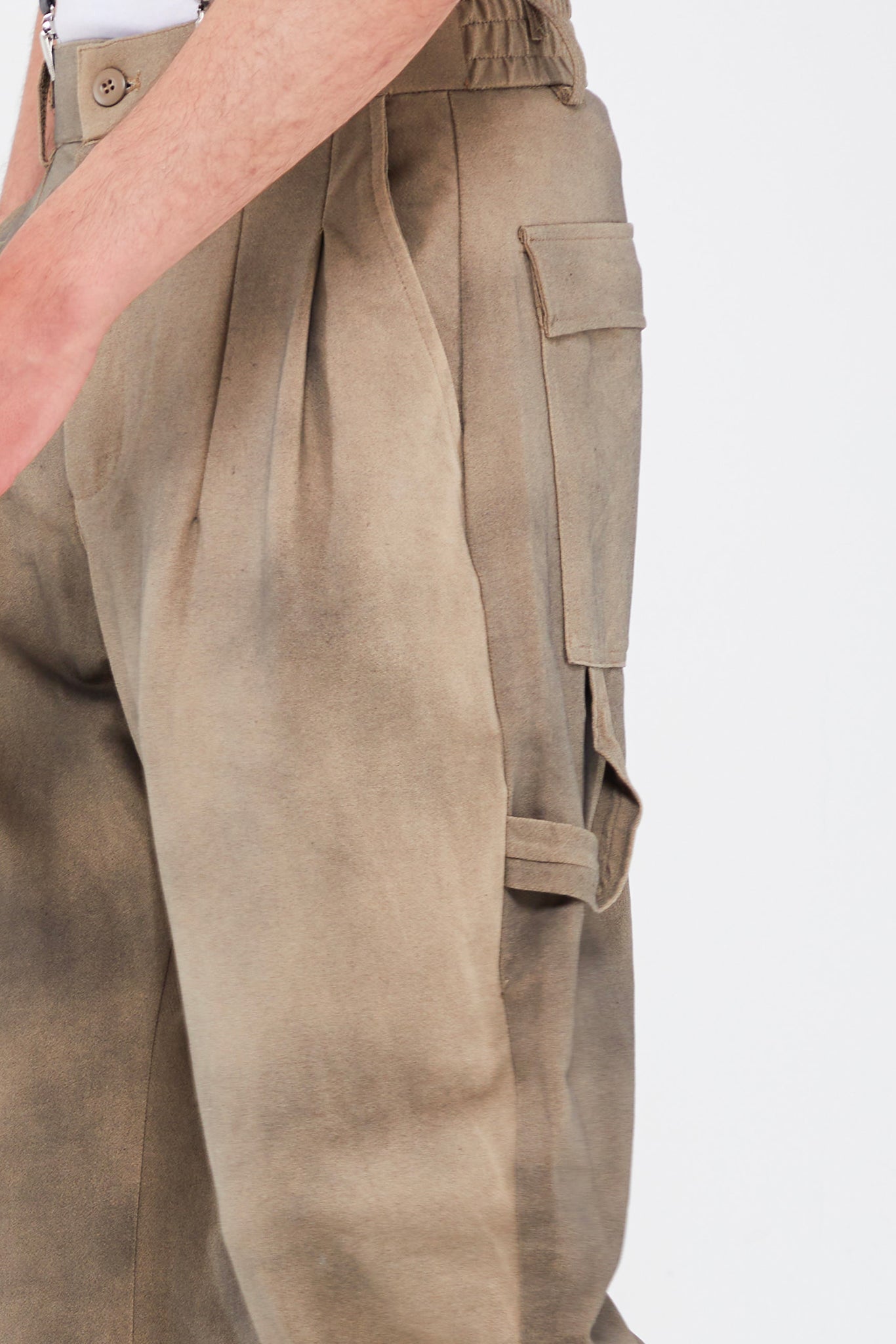 PANTALON TAILLE HAUTE DÉLAVÉ