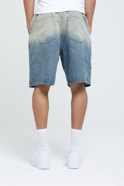SHORT EN DENIM DÉLAVÉ