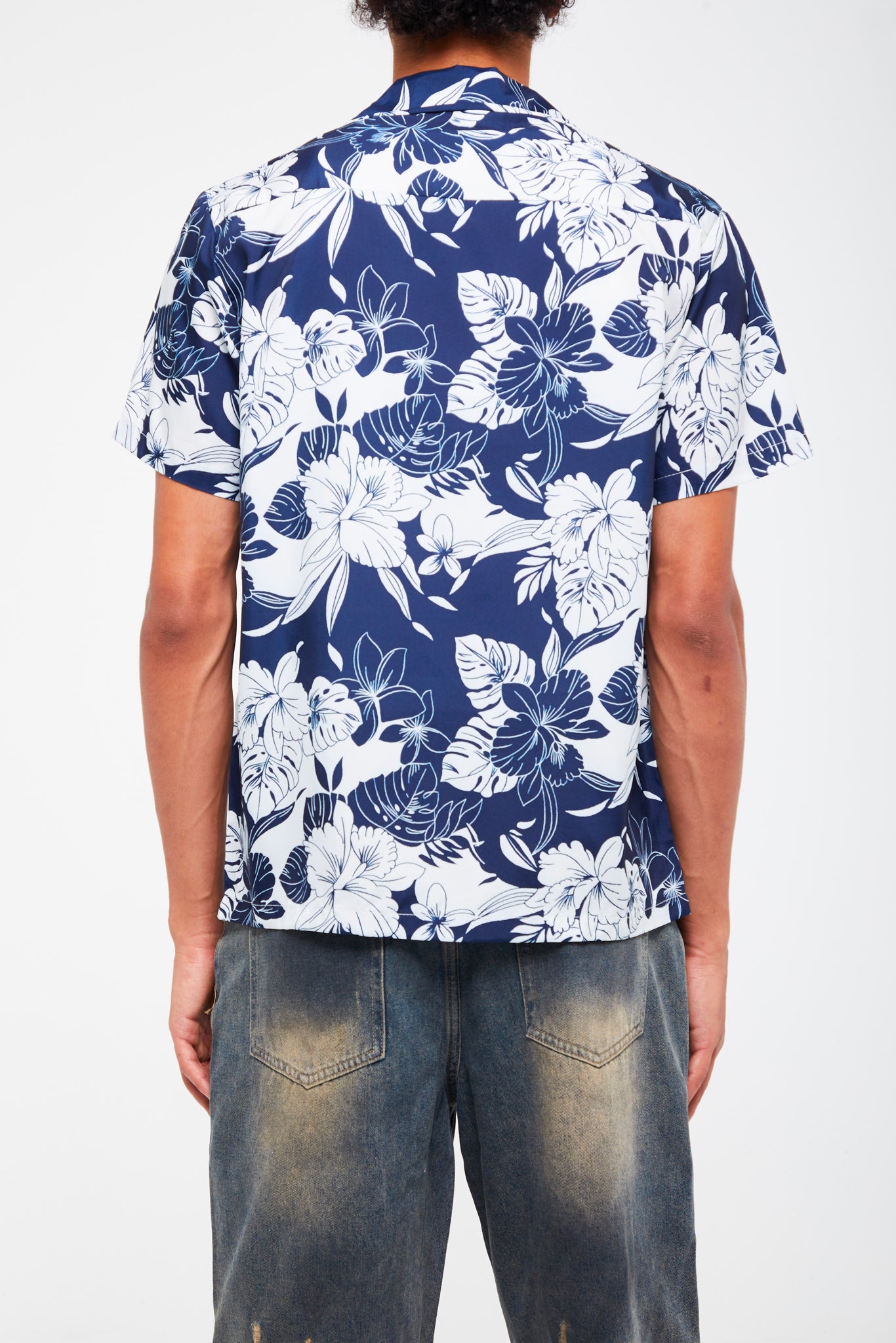 CHEMISE À MOTIF HAWAÏEN