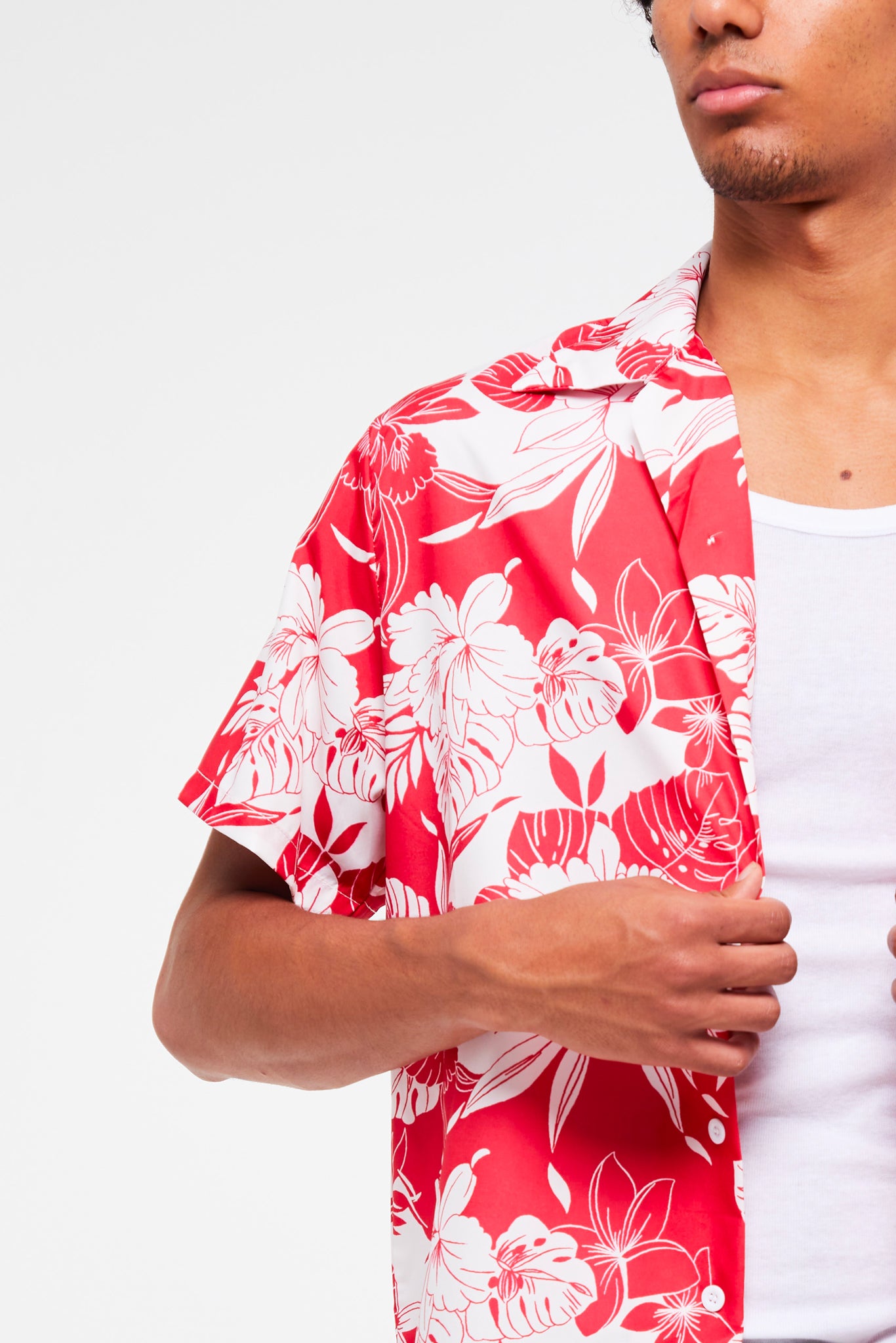 CHEMISE À MOTIF HAWAÏEN