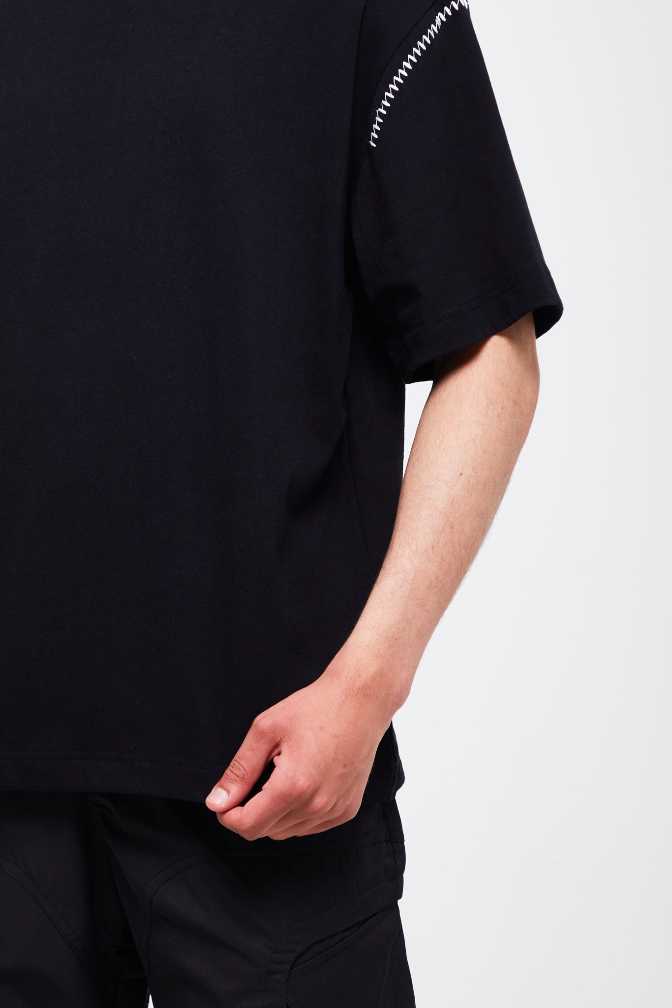 T-SHIRT OVERSIZE À COUTURES