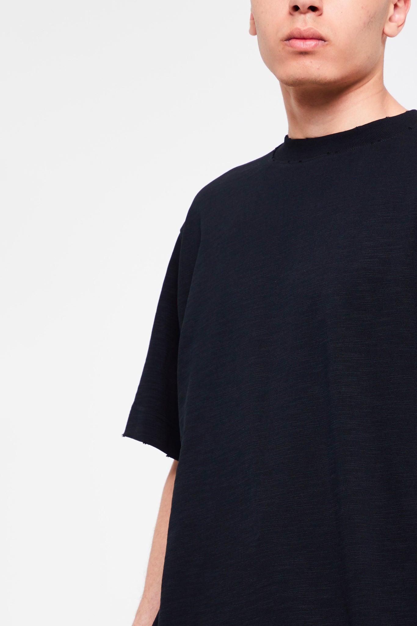 T-SHIRT OVERSIZE À DÉTAILS DÉCHIRÉS