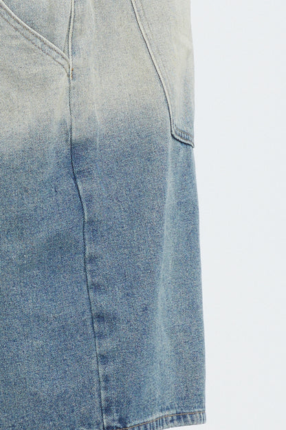 SHORT EN DENIM DÉLAVÉ