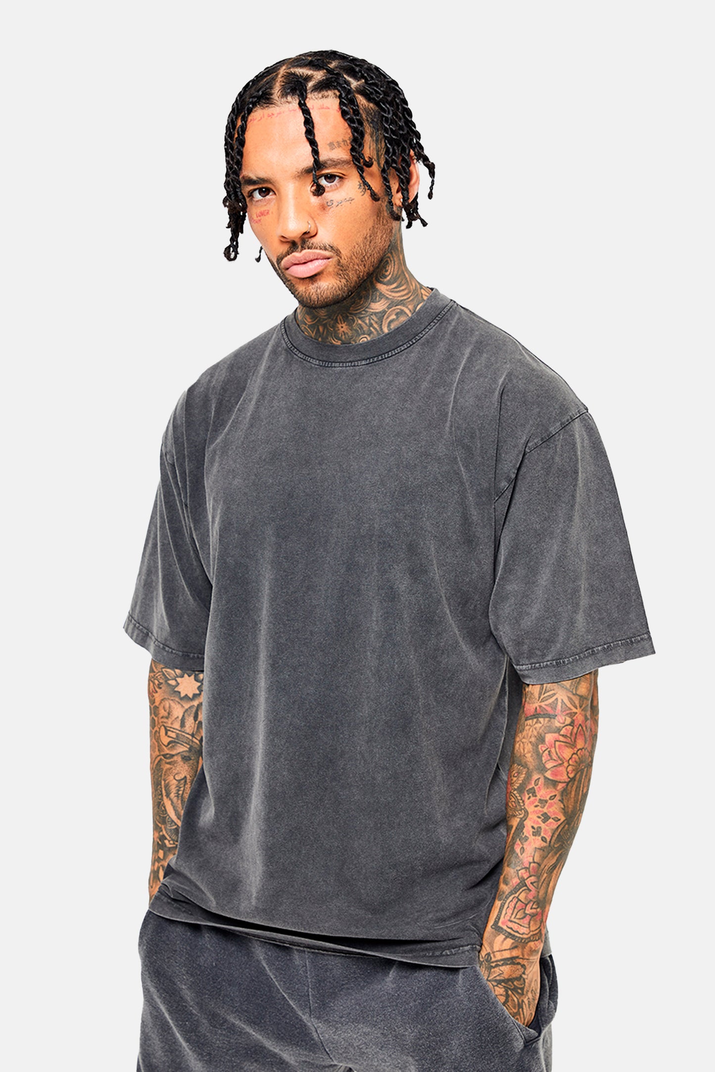 T-SHIRT UNISEXE SURDIMENSIONNÉ