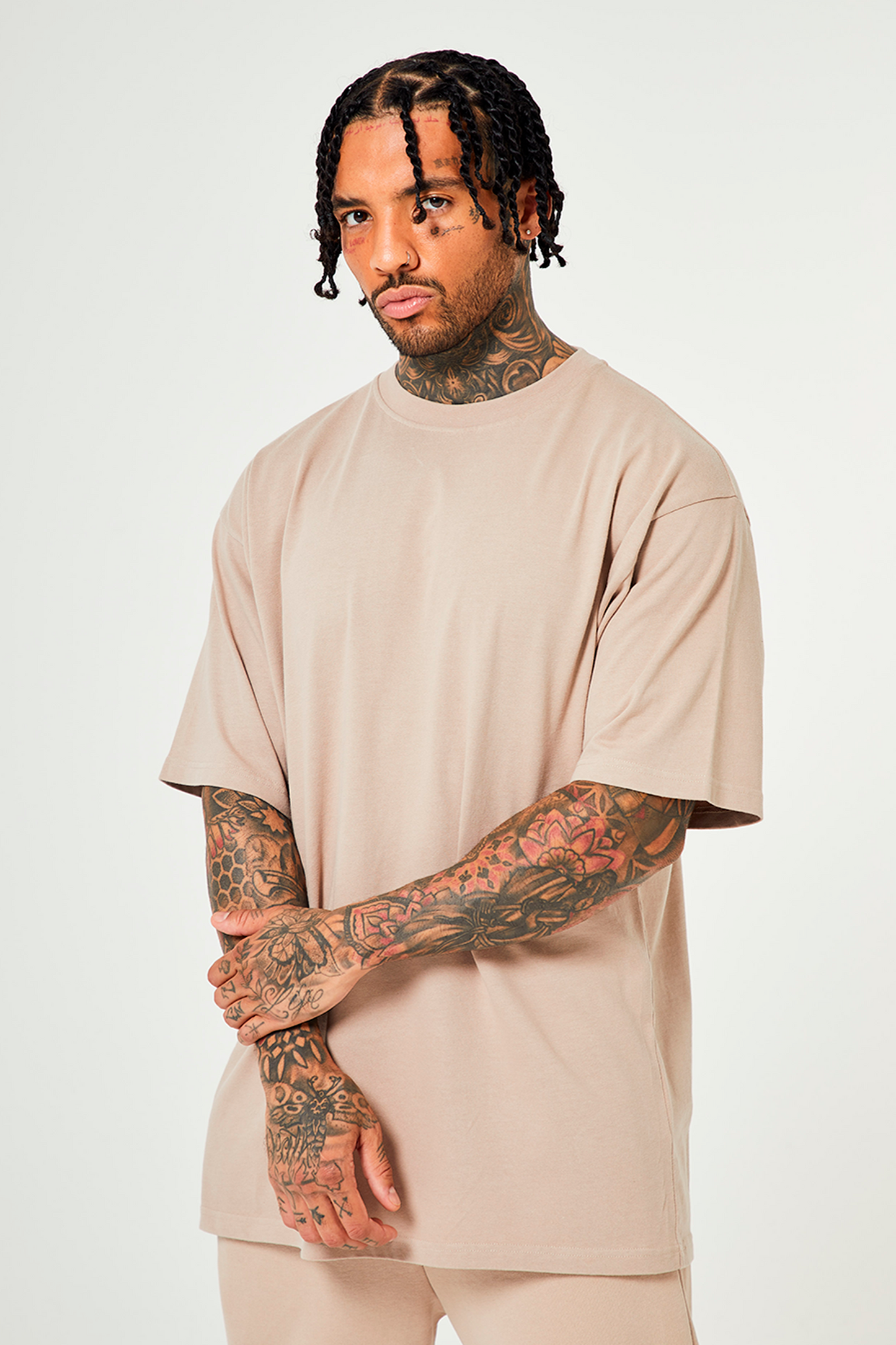 T-SHIRT UNISEXE SURDIMENSIONNÉ